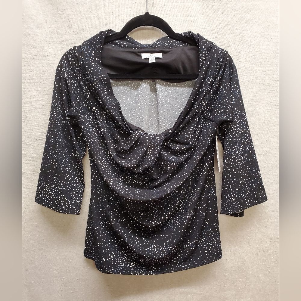 Halston Ladies Flare Sleeve Off the Shoulder Top in Size S/P